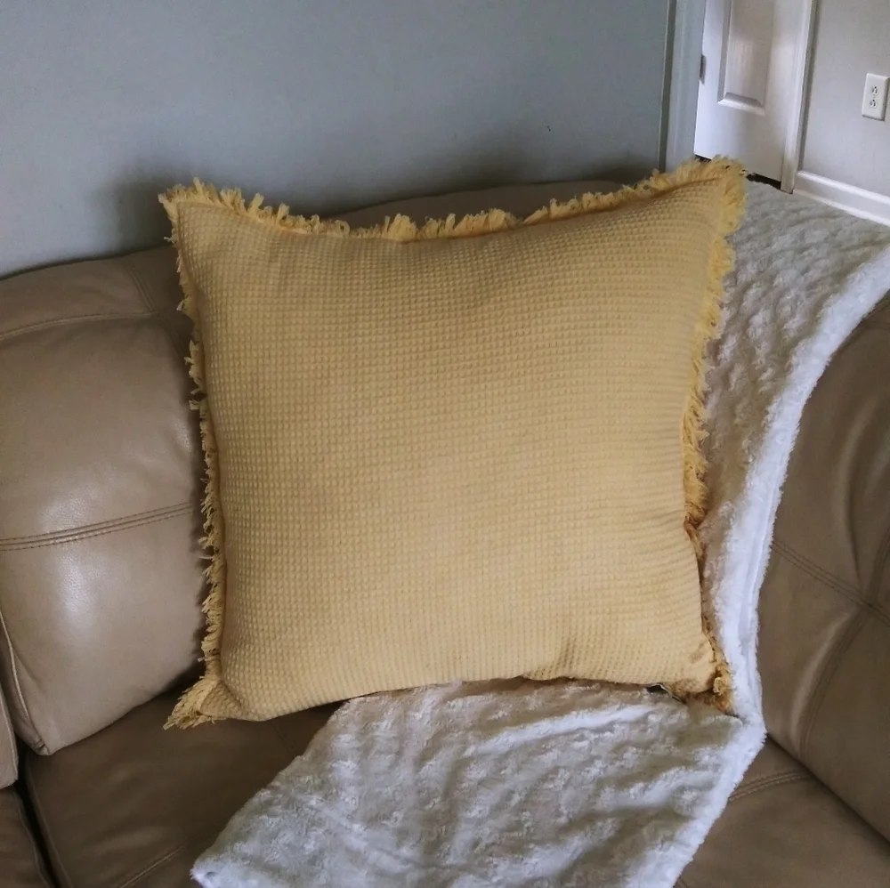 EnVogue waffle pillow‎ yellow fringed accent pillow